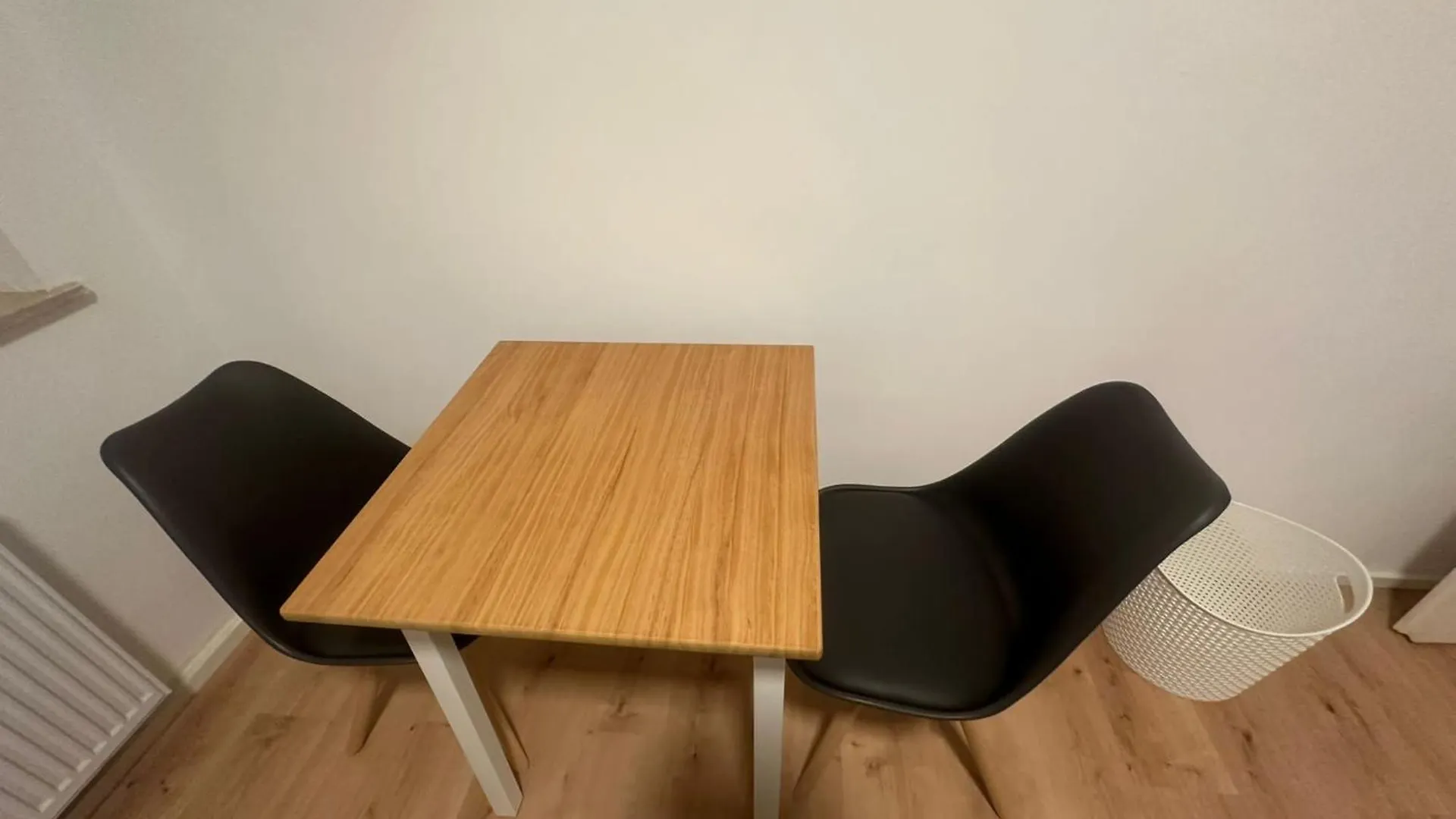 Cheema Apartments פרנקפורט